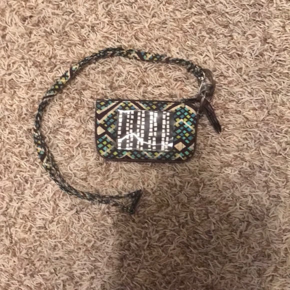 !!VERA BRADLEY BUNDLE!! *needs to go* - Picture 5 of 6